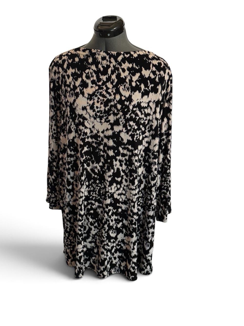 Chico’s Travelers Black & Cream Abstract Print Tunic Sz4 XXL (20-22)